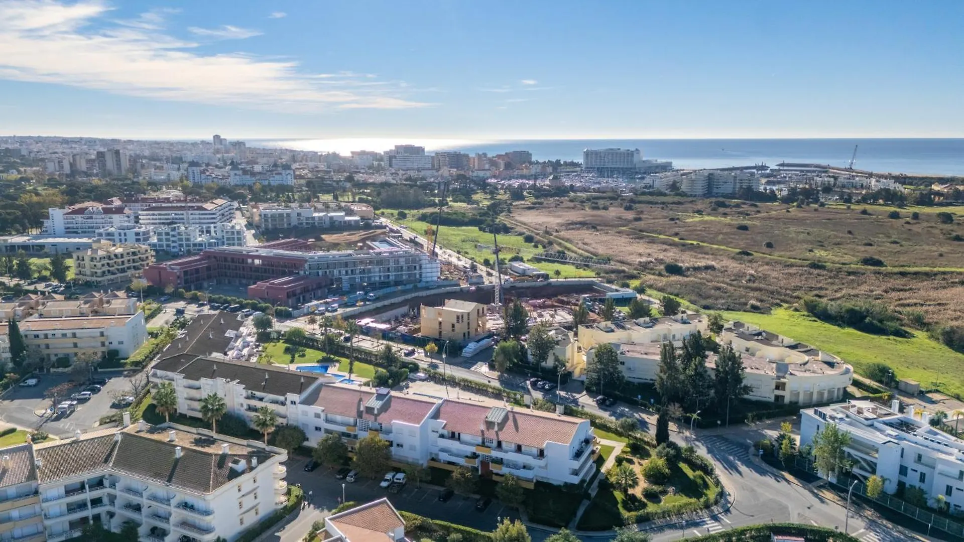 Design Top Floor With Balcony & Pool By Lovelystay Vilamoura 0*,  Portugal